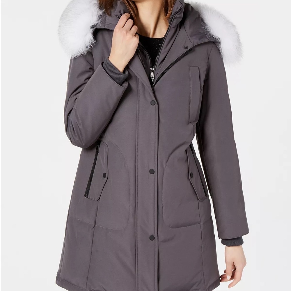 1 Madison Expedition EUC Size S Down Parka